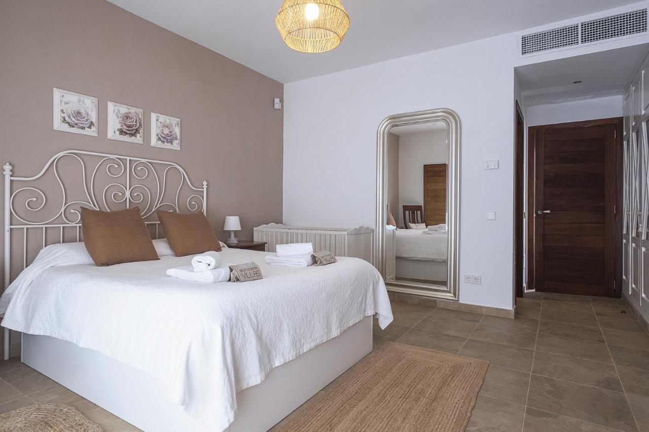 Villa Raco De Sa Vinyeta Sant Llorenc de Balafia Kültér fotó
