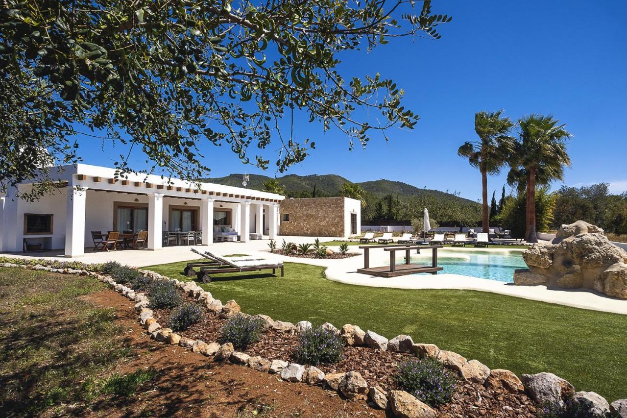 Villa Raco De Sa Vinyeta Sant Llorenc de Balafia Kültér fotó